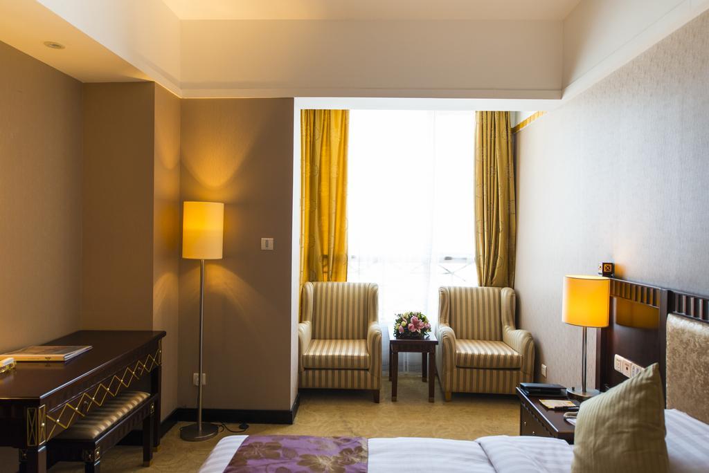 Days Hotel Shanghai Hongkou Forture Buitenkant foto