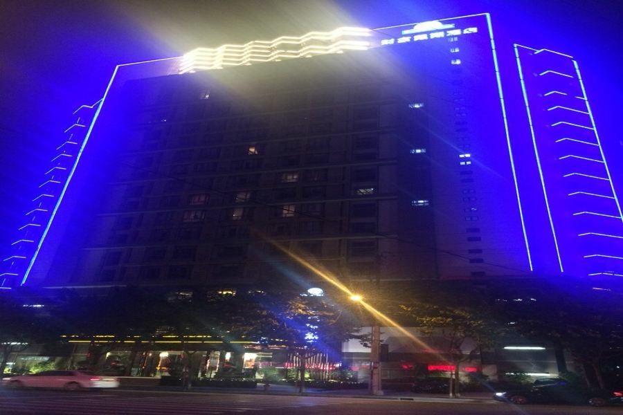 Days Hotel Shanghai Hongkou Forture Buitenkant foto